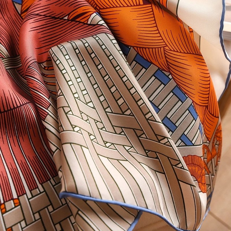 Bandana Orange avec Motif Design - - L'Atelier du Foulard