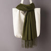 Écharpe en cachemire doux et chaud - Ton vert - 14:200006158#Armygreen - L'Atelier du Foulard