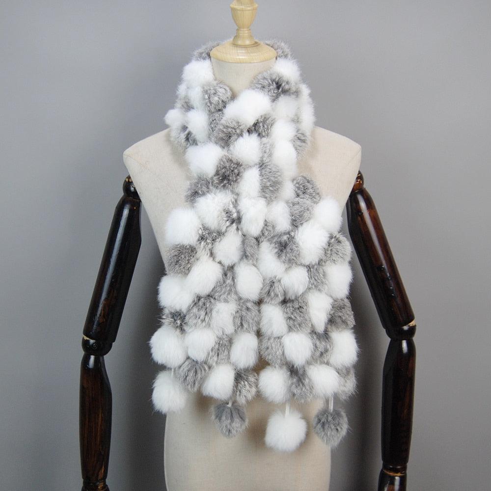 Écharpe pompon en fourrure de lapin bicolore - 14:691#rabbit grey white;5:200003528#One Size - L'Atelier du Foulard