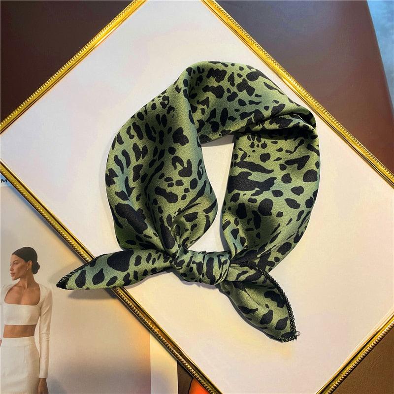 Foulard carrée "Savages" - 14:350852#FX-258 - 0 - L'Atelier du Foulard