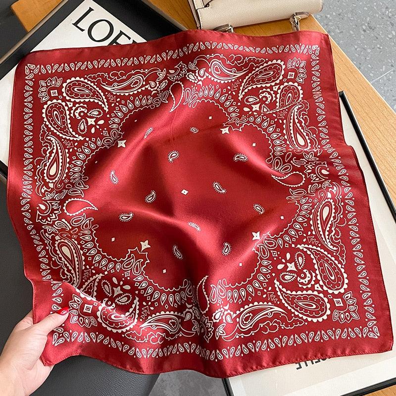 Foulard soie naturelle rouge type bandana vintage - 14:20D0127s;5:200003528#natural silk 53x53cm - L'Atelier du Foulard