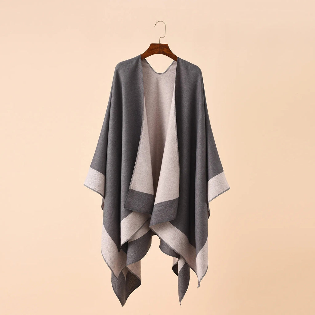 Poncho touché cachemire bicolore - 14:350850#Same Color As Photo;5:200003528 - L'Atelier du Foulard